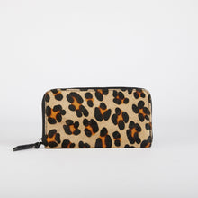 Load image into Gallery viewer, Animal Print Leather Wallet