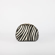 Load image into Gallery viewer, Animal Print Coin Purse