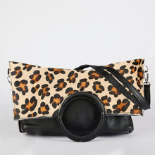 Load image into Gallery viewer, Leopard Print Shopper Bag