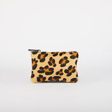 Load image into Gallery viewer, Animal Print Coin Purse