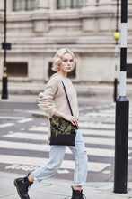 Load image into Gallery viewer, Camouflage Clutch Bag