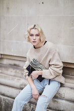 Load image into Gallery viewer, Zebra Print Clutch Bag