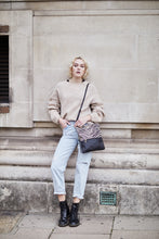 Load image into Gallery viewer, Zebra Print Clutch Bag