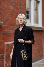 Load image into Gallery viewer, Leopard Print Clutch Bag