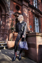 Load image into Gallery viewer, Blue Snake Print Leather Tote Bag