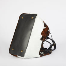 Load image into Gallery viewer, Cowhide Tote Bag