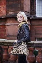 Load image into Gallery viewer, Leopard Print Tote Bag