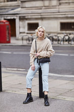 Load image into Gallery viewer, Leopard Print Clutch Bag