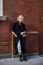 Load image into Gallery viewer, Animal Print Print Clutch Bag