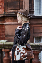Load image into Gallery viewer, Cowhide Tote Bag