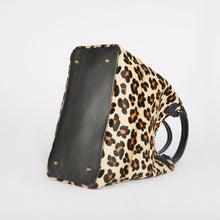 Load image into Gallery viewer, Leopard Print Tote Bag
