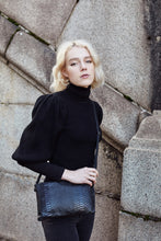 Load image into Gallery viewer, Black Snake Print Crossbody Bag