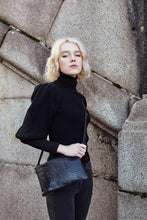 Load image into Gallery viewer, Black Snake Print Crossbody Bag