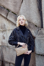 Load image into Gallery viewer, Beige Snake Print Bag