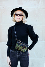 Load image into Gallery viewer, Camouflage Clutch Bag