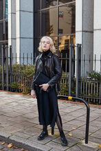 Load image into Gallery viewer, Black Cross body Handbag