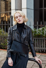 Load image into Gallery viewer, Black Cross body Handbag