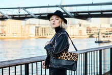 Load image into Gallery viewer, Leopard Print Clutch Bag