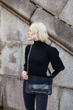 Load image into Gallery viewer, Black Leather Clutch Bag