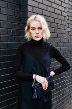 Load image into Gallery viewer, Blue Snake Print Clutch Bag