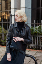 Load image into Gallery viewer, Black Cross body Handbag