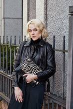 Load image into Gallery viewer, Zebra Crossbody Handbag