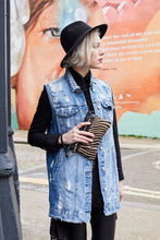 Load image into Gallery viewer, Animal Print Clutch Bag