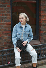 Load image into Gallery viewer, Black Croc Print Crossbody Bag