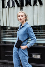 Load image into Gallery viewer, Black Mobile Phone Crossbody Bag