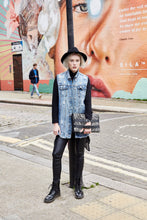 Load image into Gallery viewer, Zebra Print Clutch Bag