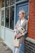 Load image into Gallery viewer, Beige Snake Print Tote Bag