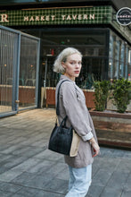 Load image into Gallery viewer, Black Tote Bag