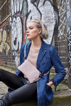 Load image into Gallery viewer, Pink Snake Print Crossbody Clutch Bag