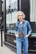 Load image into Gallery viewer, Cheetah Print Leather Phone Bag